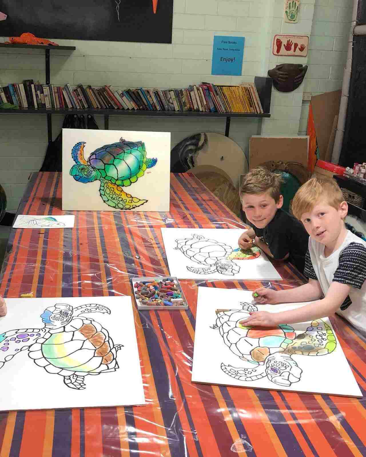 Paint a Pot Studios - Kids Art Classes